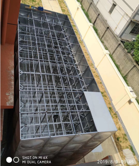 不銹鋼水箱究竟是否可以地埋?